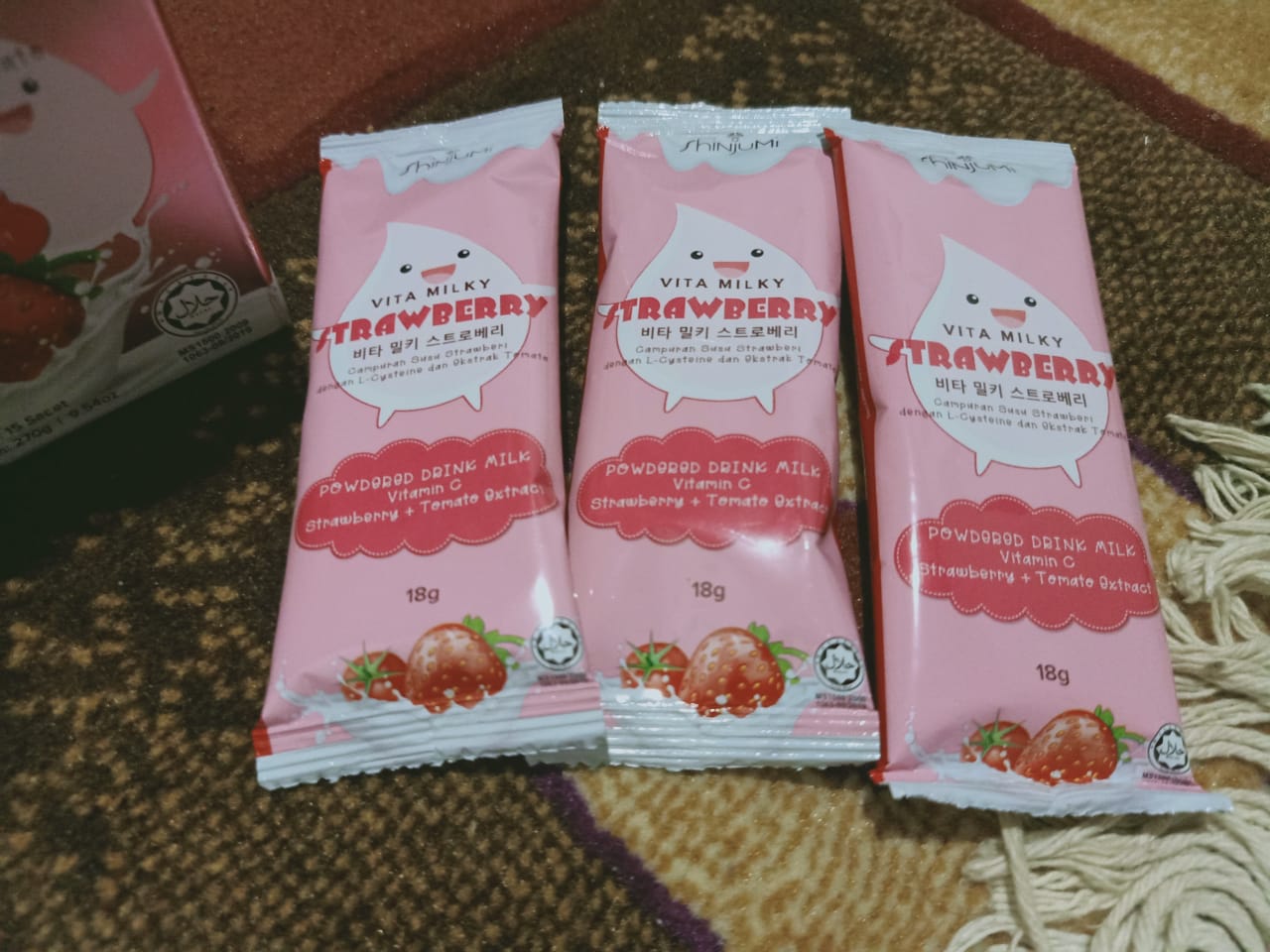 Shinjumi Vita Milky Strawberry