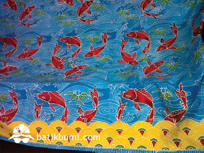 Batik tulis lukis motif ikan yang sudah selesai