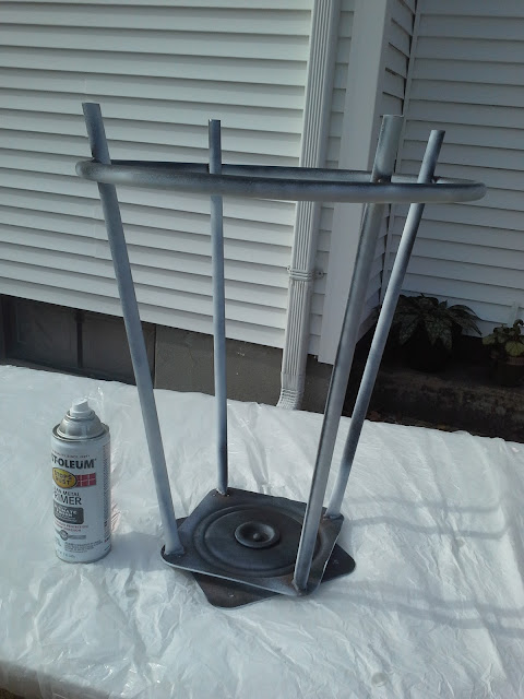 spray paint metal bar stool