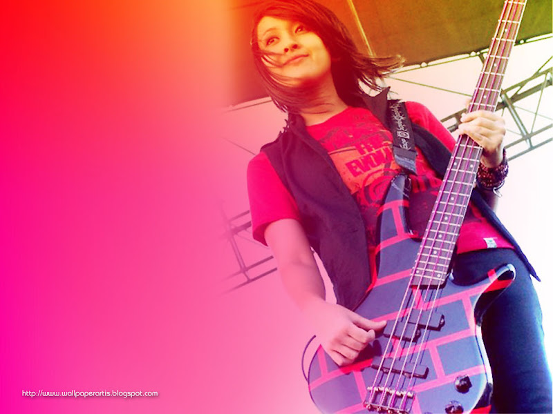 Kotak Band bassist has Swasti