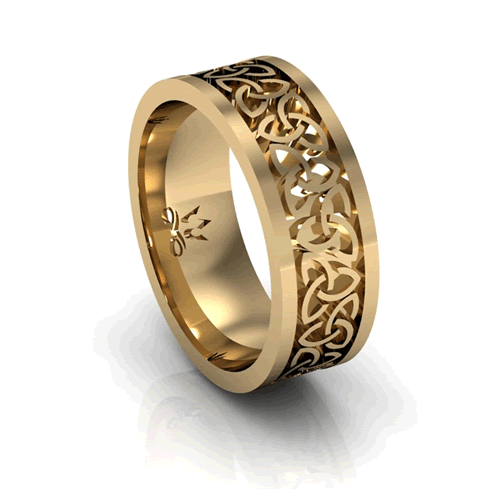 Wedding rings can feature Celtic scrolls knots 