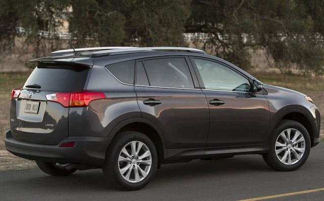 Novo Toyota RAV4 2013