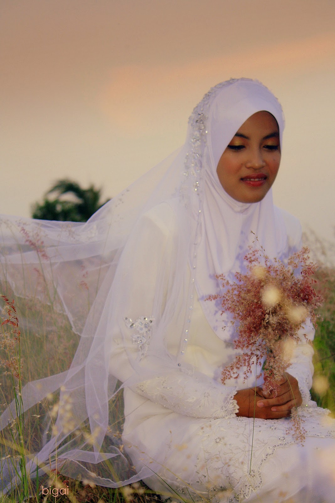  nuR iman kiosk Harga Runtuh SEWA BAJU  PENGANTIN  