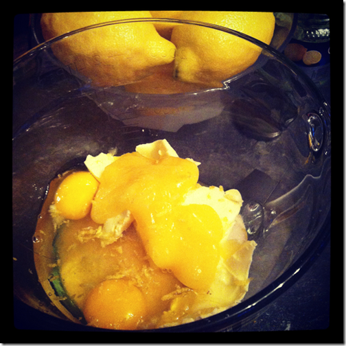 Perhaps the best lemon drizzle cake in the world 