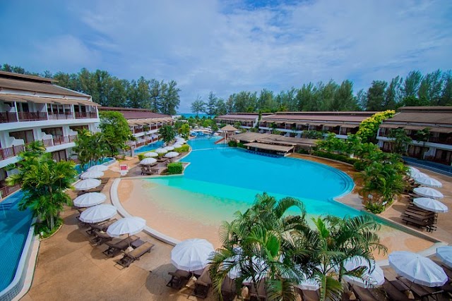 Arinara Beach Resort Phuket, luxury near Bang Tao, starting at 4,200 baht