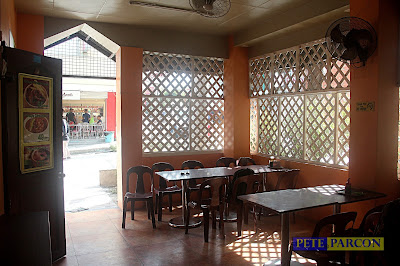 Tatang's Dining Area