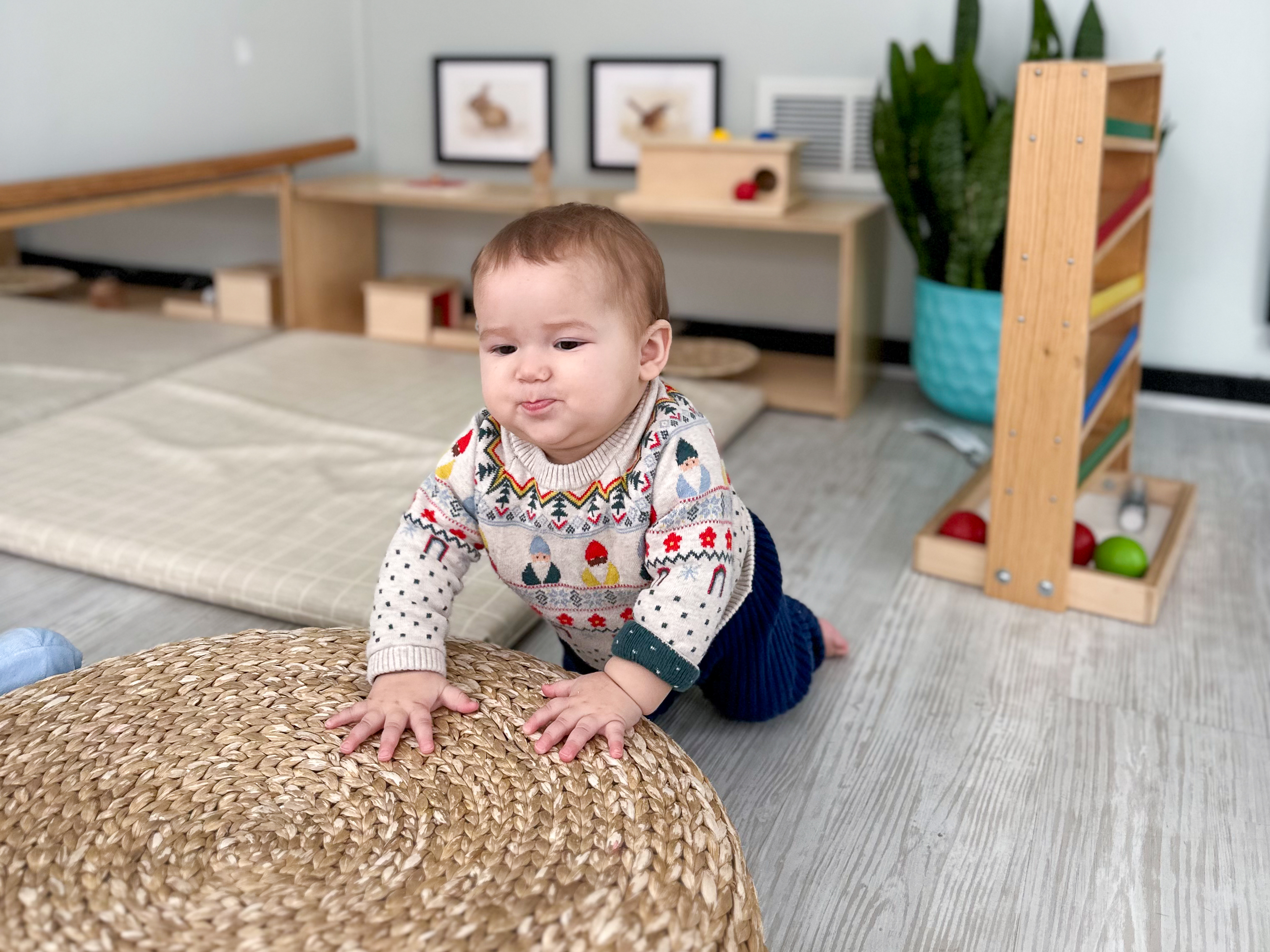 5 Tips For a Baby and Toddler Safe Montessori Playroom 