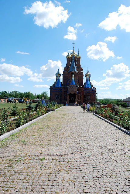 Свято-Михайловский Пелагеевский женский монастырь, фото 2013 г.