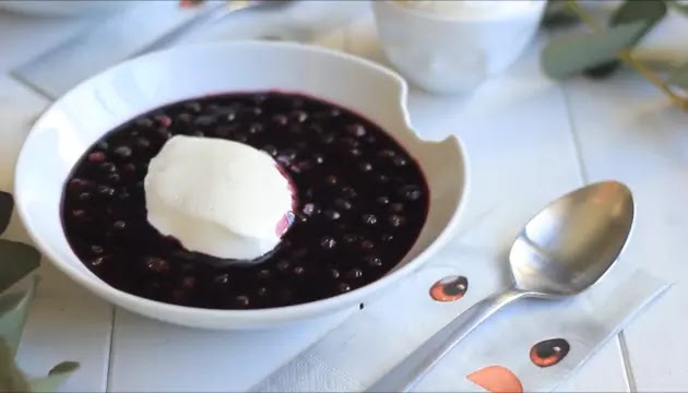 Resep blabarsoppa, sup blueberry khas swedia yang asam manis