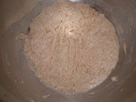 pan rustico de harina integral y centeno hogaza como hacer pan la cocinera novata