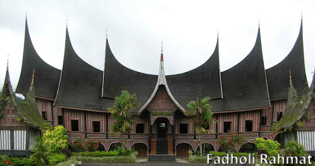 Pusat Dokumentasi, Informasi dan Kebudayaan Minangkabau (PDIKM) di Kota Padang Panjang