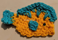 free crochet pattern, free crochet motif pattern, free crochet frog motif pattern, free crochet fish motif pattern, free crochet flamingo motif pattern, free crochet flower motif pattern, free crochet nemo fish crochet pattern, free crochet tropical fish pattern, free crochet clownfish pattern, Oswal Cashmilon yarn, Shyama Nivas,Sweetnothingscrochet, blogaday, spreadsmiles, Project Chemo Crochet, Pradhan Embroidery Stores, 4 ply yarn, lace crochet, donation,charity,