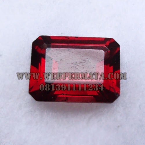 batu permata asli, natural red garnet, phyrope garnet, rhodolite garnet