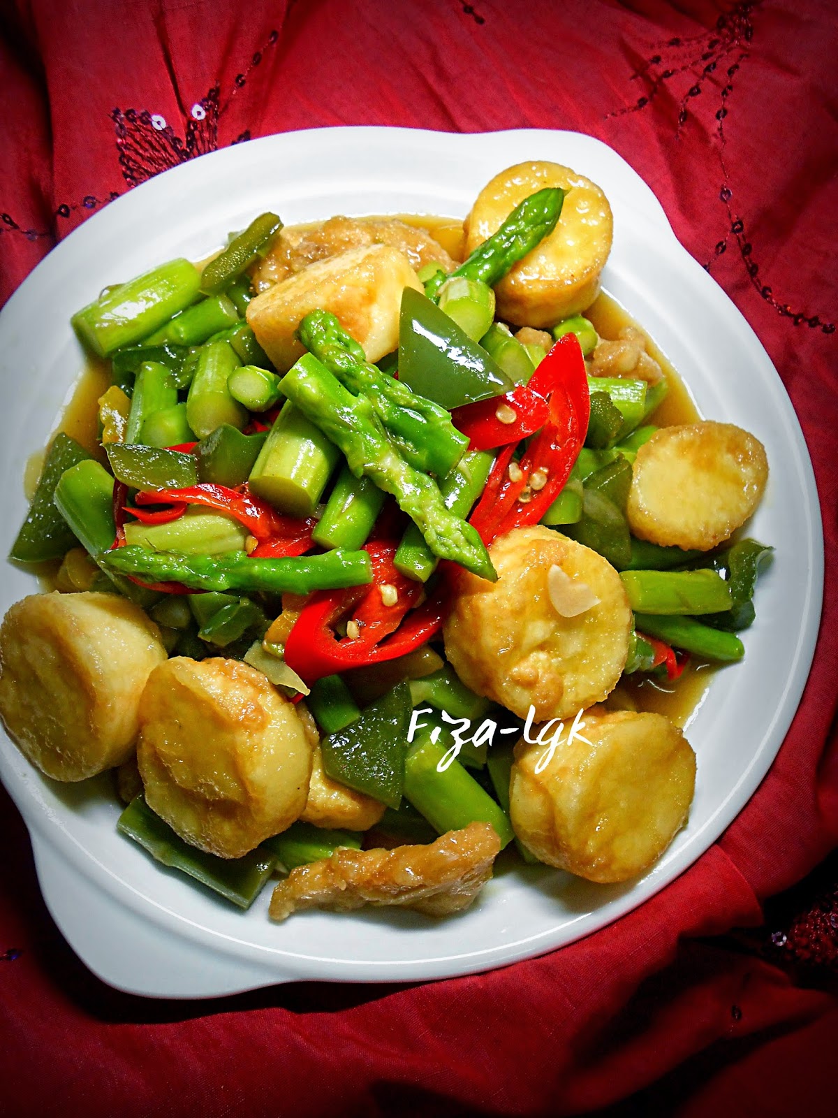 TUMIS ASPARAGUS DENGAN TOFU TELUR  Fiza's Cooking