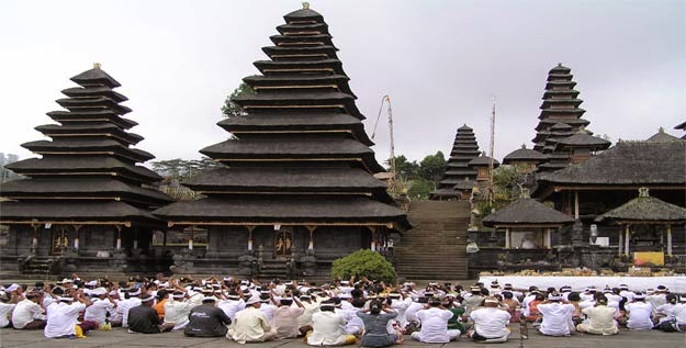 Pura Pura di Bali BALI JAYA Trans Executive Travel 