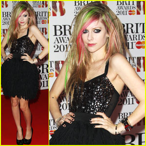 avril lavigne hair 2011