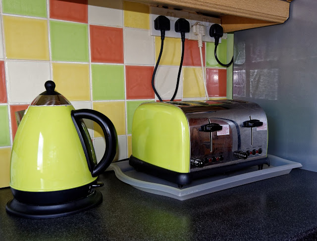 Kitchen Appliances | Small Kitchen Appliances | Small Kitchen Design | Best appliances for Small Kitchen