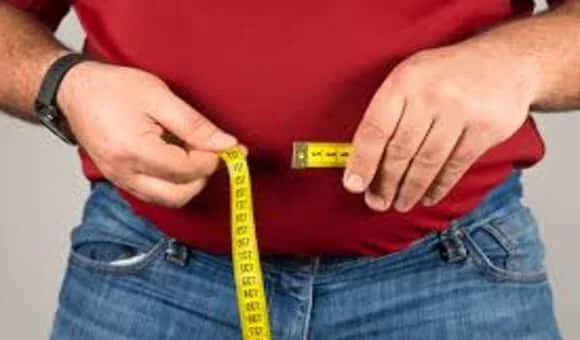 مشكلة الكرش: دراسات تكشف عن عادات للتخلص من الوزن الزائد