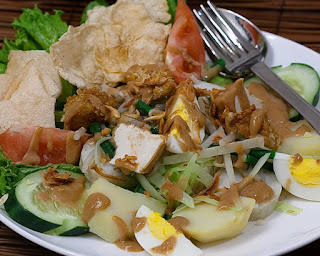 menu buka puasa gado gado siram