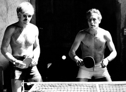 Robert-Redford-and-Paul-Newman-playing-ping-pong