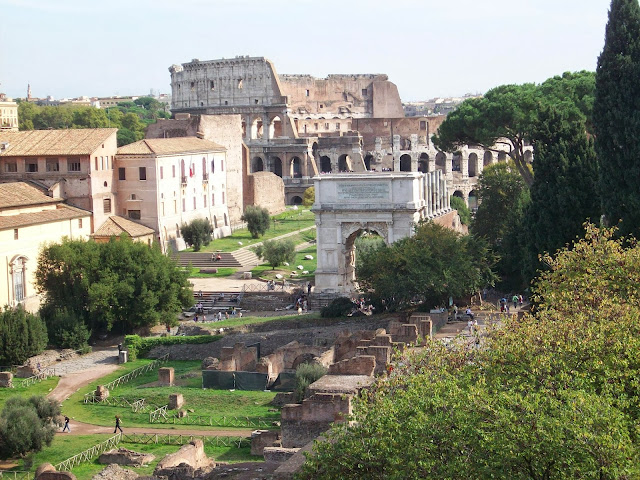 visitando los foros romanos