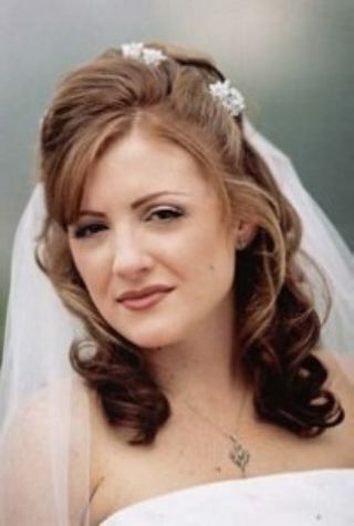 Using Flowers in Your Hair: Wedding Hairstyles. Part of the series: Wedding