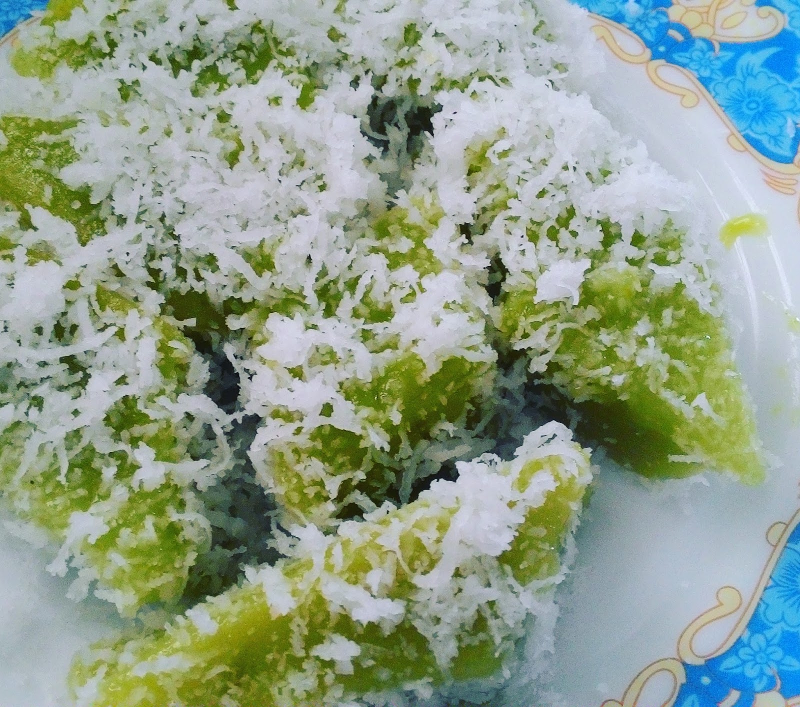 Airtangan Cik Siti: Kuih Kasui Pandan