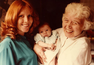 Bryce Dallas Howard as baby with her mother and grandmother