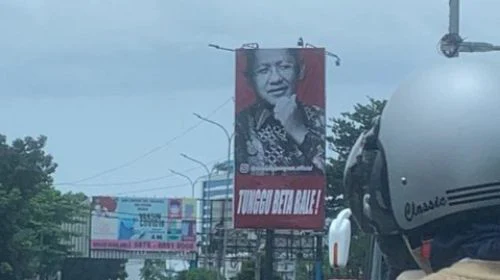 Reaksi AHY Ada Baliho Besar Anas Urbaningrum Dekat Rumah SBY