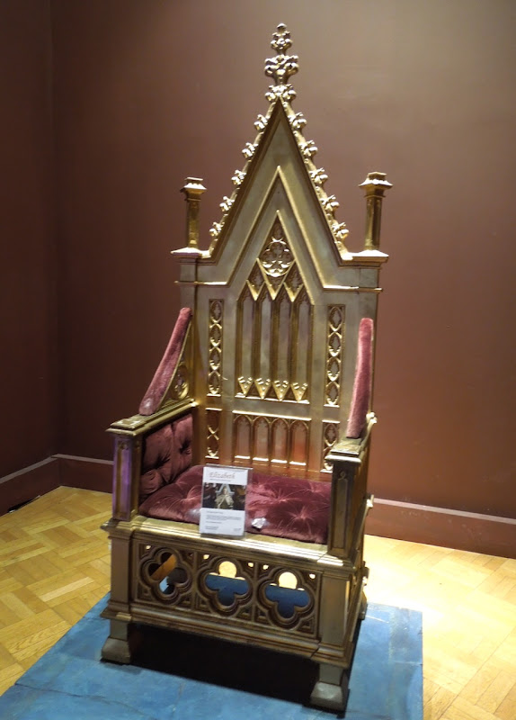 Elizabeth gold throne prop