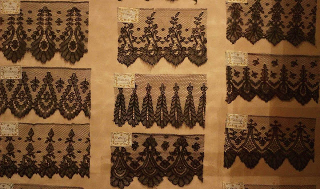 tbilisi georgia silk textiles architecture, georgia silk museum, georgia textiles craft