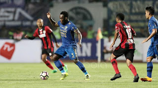 Siaran Langsung Live Streaming Persipura vs Persib Bandung 28 Agustus 2017