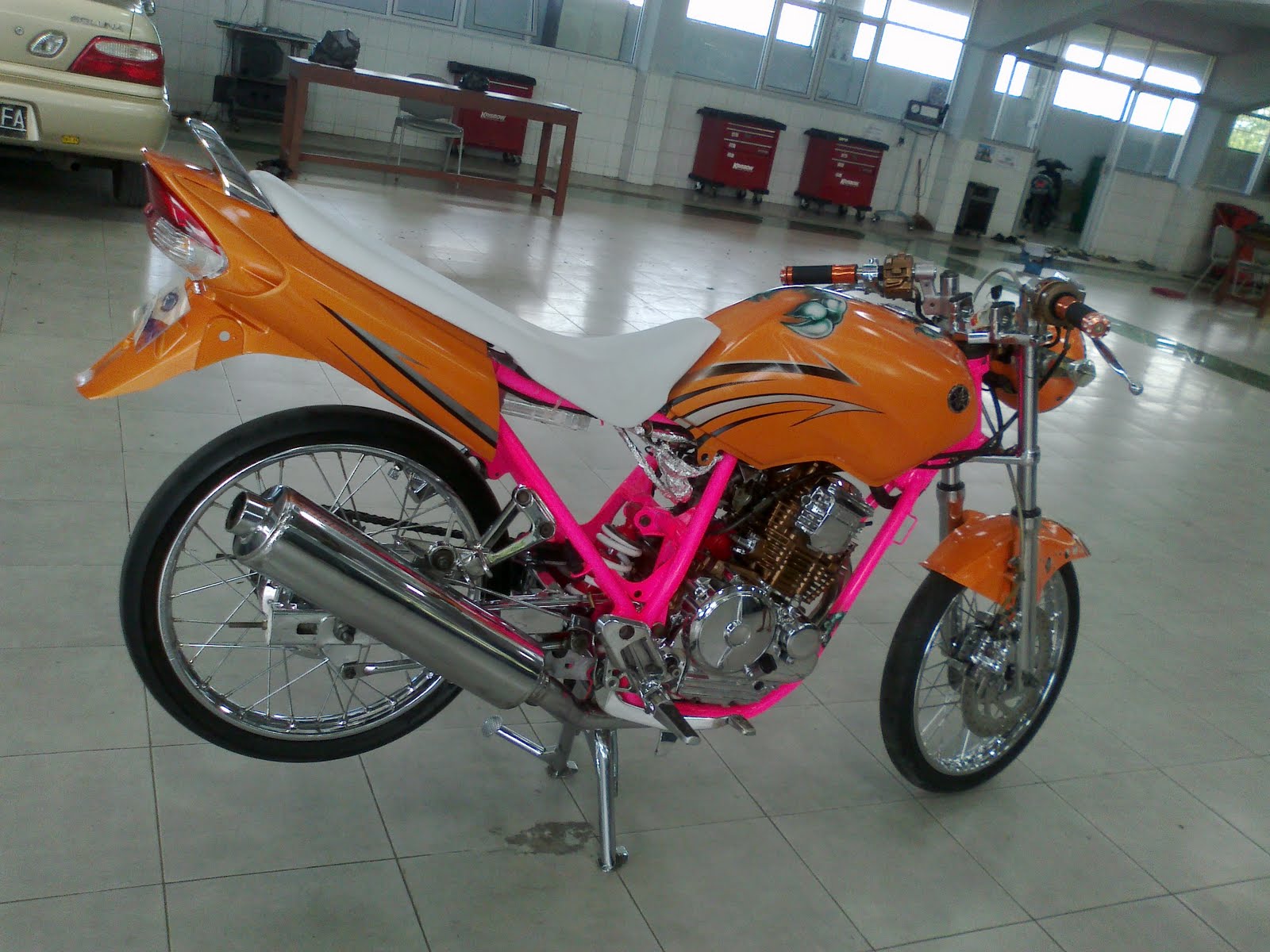 Modifikasi Motor Scorpio Z Airbrush Terlengkap Kumpulan Modifikasi