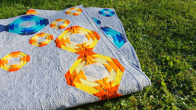 Hot and Cold quilt pattern | DevotedQuilter.com
