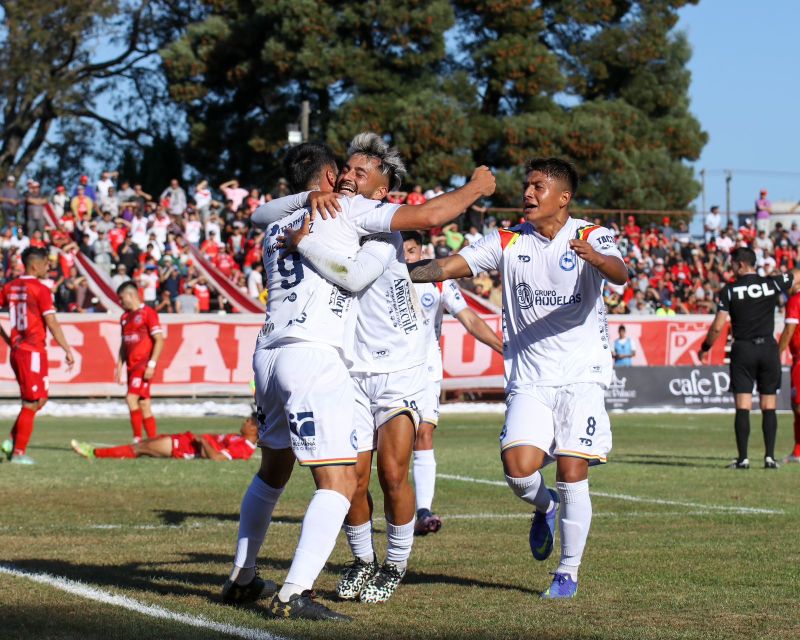 Provincial Osorno debuta ganando frente a Deportes Valdivia