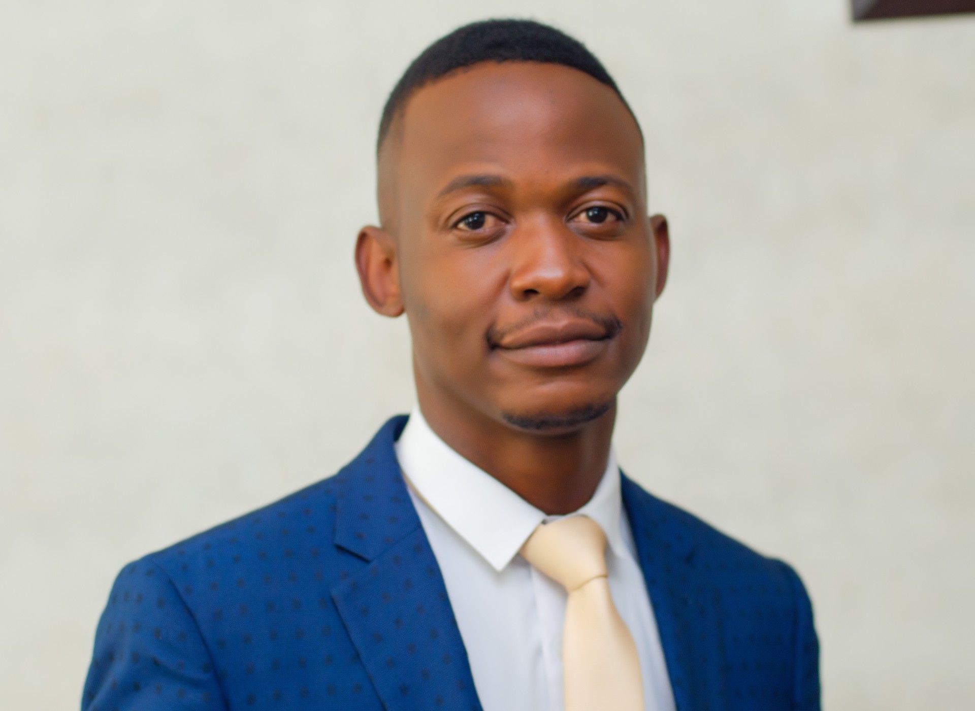Lincoln Masiyenyama's Profile -  'Young Corporate Director Of The Year - Best Startup Company'