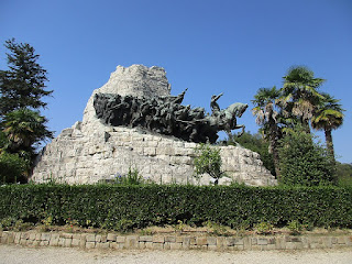 The monumental sculpture in Castelfidardo that commemorates the 1860 battle