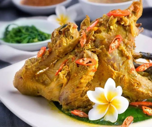  Kebanyakan Wisatawan hanya mengenal daerah kuliner nya sehingga lupa akan kuliner khas 10 Makanan Khas Bali Yang Wajib Di Coba (2018 Update)