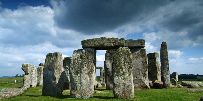 Misteri Stonehenge, Monumen Batu Tertua di Muka Bumi