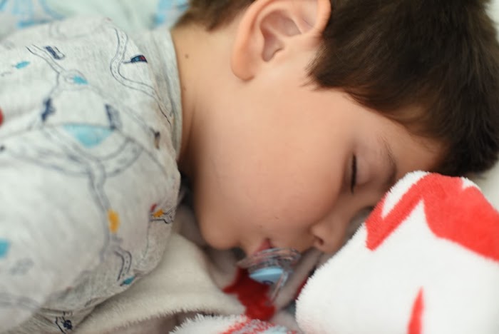 Why does the child not sleep?