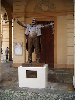 Statua Luciano Pavarotti