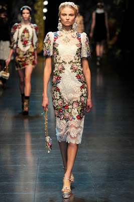 dolce and gabbana baroque style