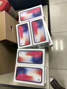 iPhone X boxes