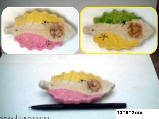  Keramik Tempat Sabun Daun Kecil Motif Custom KTS 6 Adi 