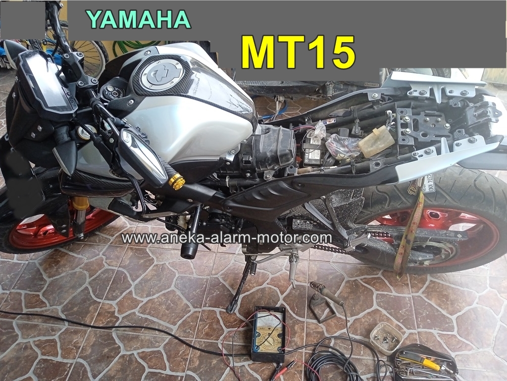 Cara pasang alarm motor remote pada Yamaha MT-15