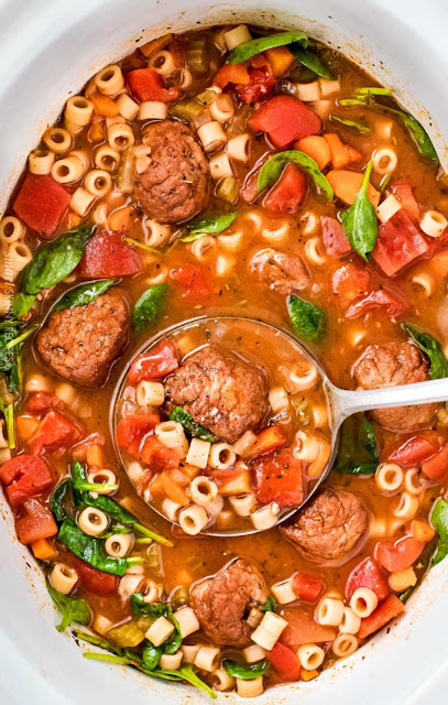 SLOW COOKER ITALIAN MEATBALL SOUP