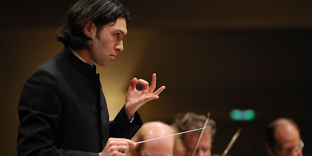 Vladimir Jurowski (Photo Matthias Creutziger)