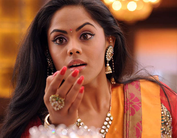 karthika dammu movie glamour  images