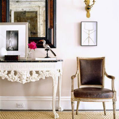 white walls console table vignette