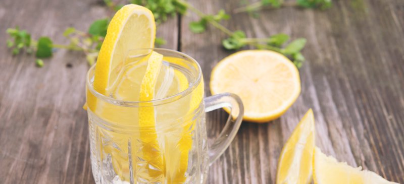 We Offer You A List Of The Benefits Of Lemon Water For Your Health.